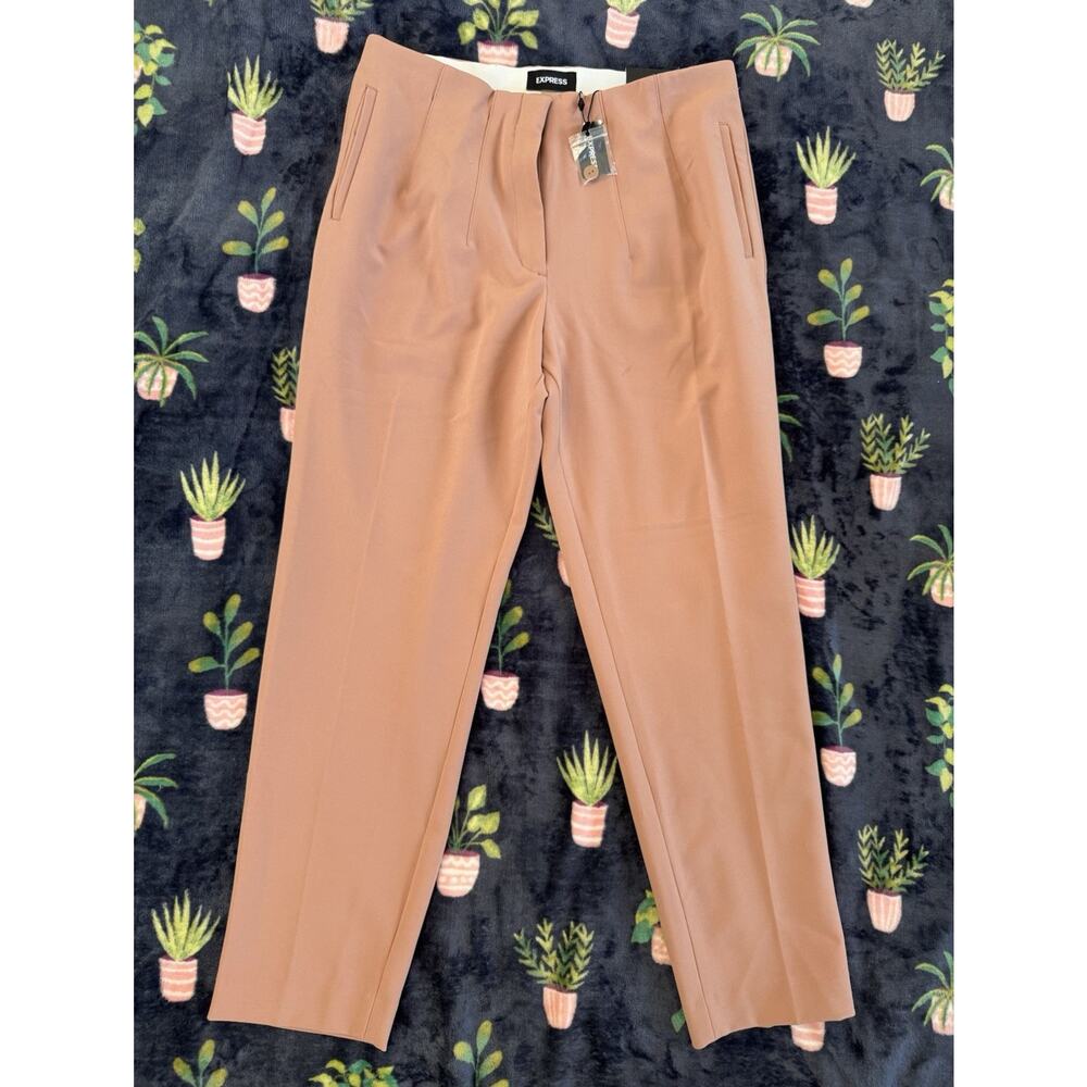 Express Women's Peachy Pink Pleated Slim Fit Tapered Dress Pants Size M